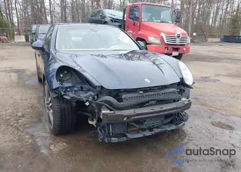 2014 Porsche Panamera 4 from USA, damaged, VIN WP0AA2A75EL008965